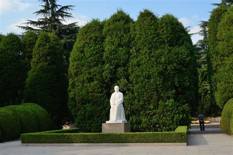 名人墓園|中華人民共和國名譽主席宋慶齡陵園:行前必讀,景區動態,景區介紹,。